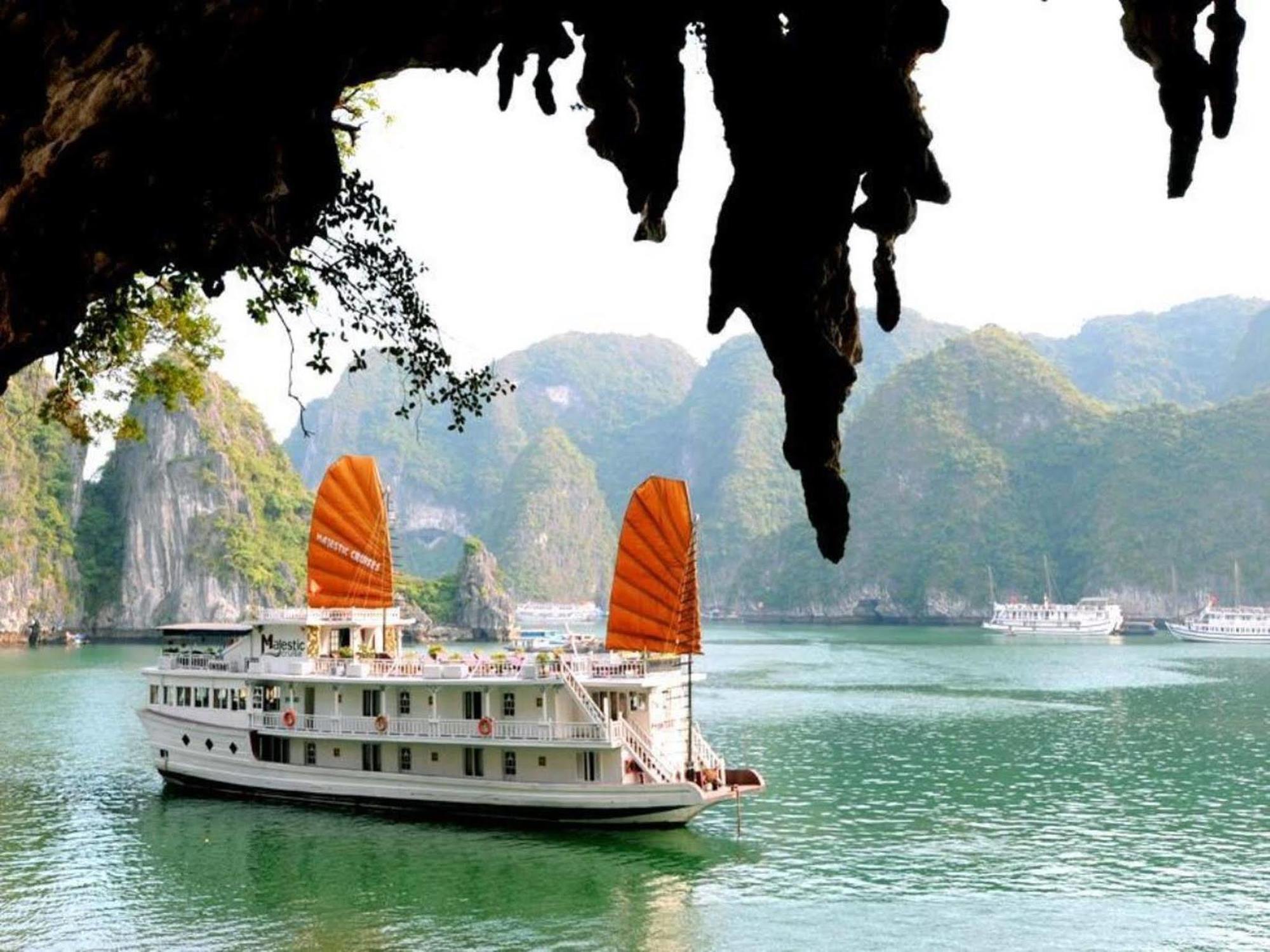 Majestic Halong Cruise Hotel Hạ Long Ngoại thất bức ảnh