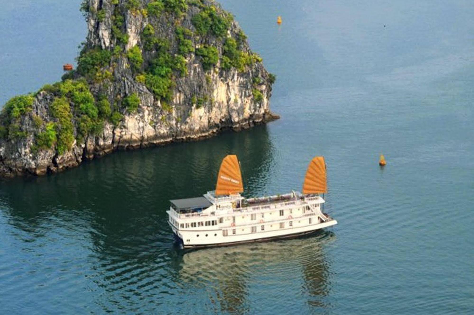 Majestic Halong Cruise Hotel Hạ Long Ngoại thất bức ảnh