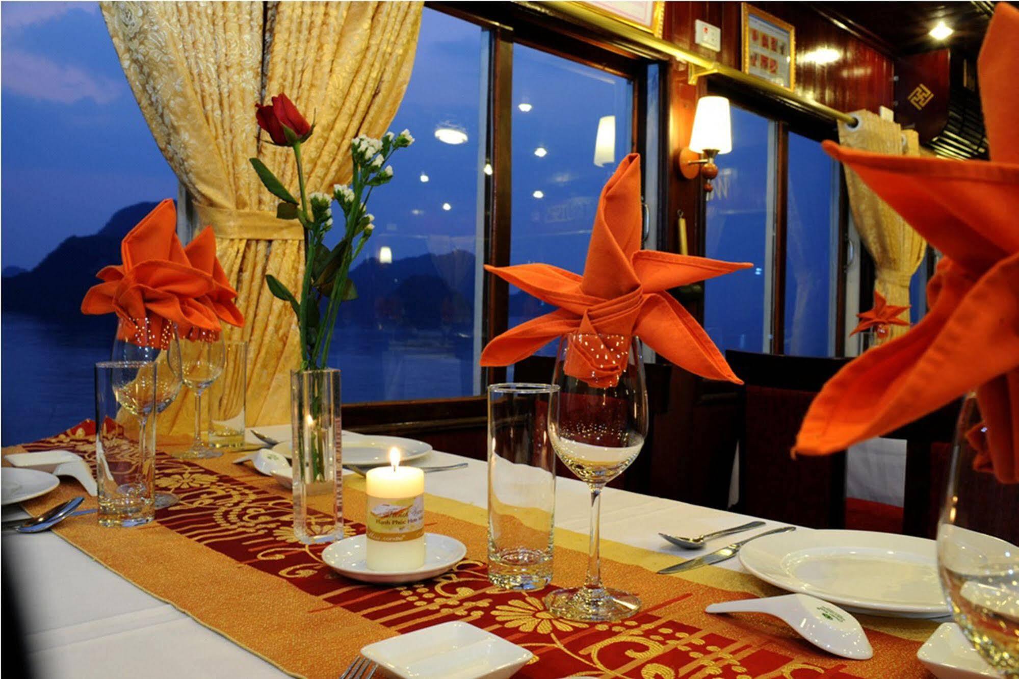 Majestic Halong Cruise Hotel Hạ Long Ngoại thất bức ảnh